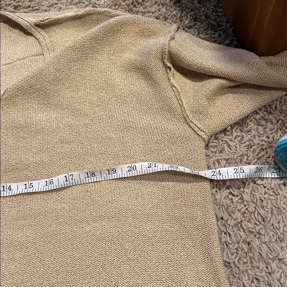 Sweater - Picture 3 of 7